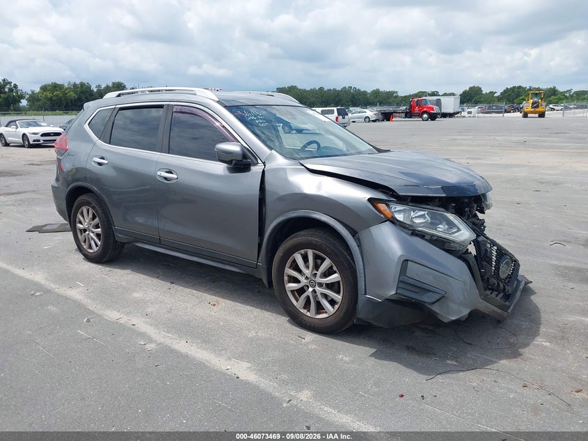 Photo of the 2020 NISSAN ROGUE SV FWD