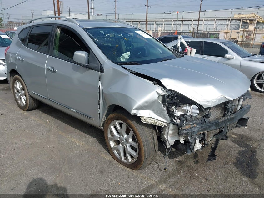 Photo of the 2011 NISSAN ROGUE SV