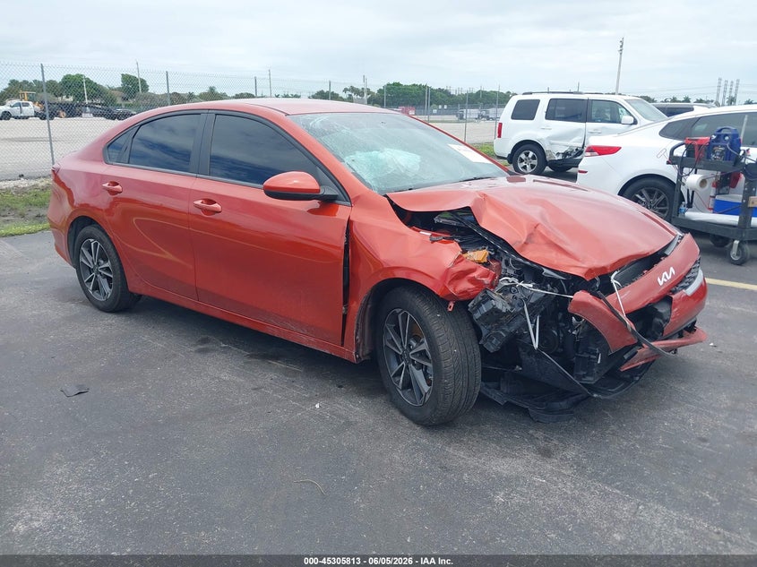 Photo of the 2022 KIA FORTE LXS
