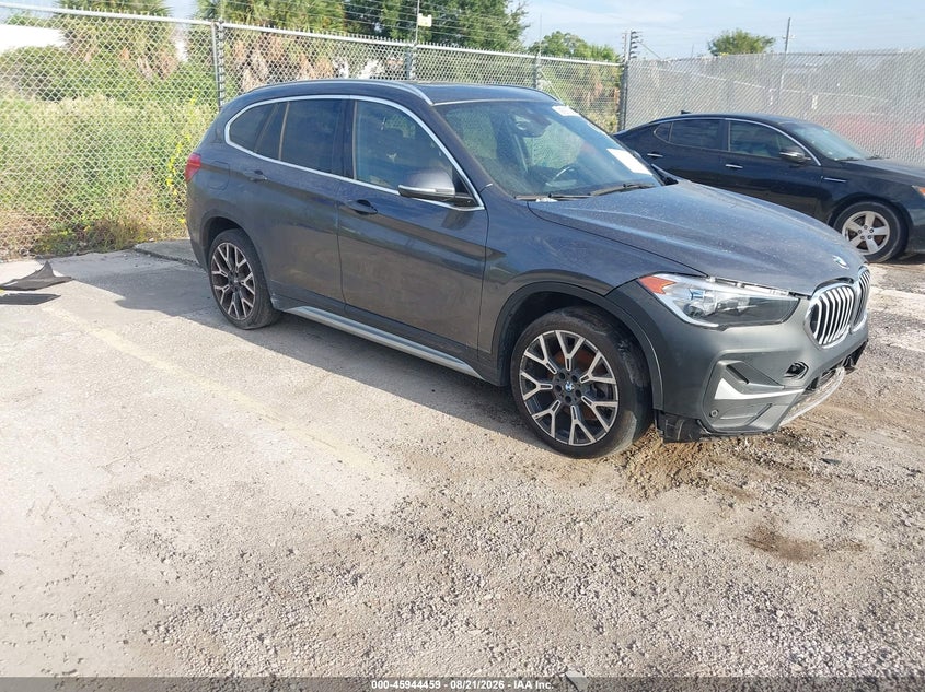Photo of the 2021 BMW X1 XDRIVE28I