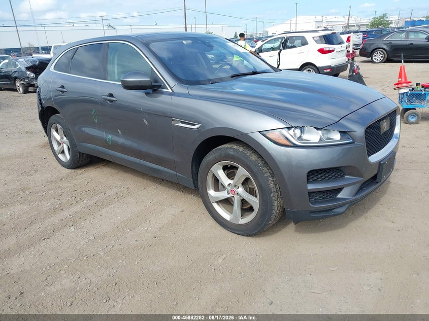 Photo of the 2019 JAGUAR F-PACE 25T PREMIUM