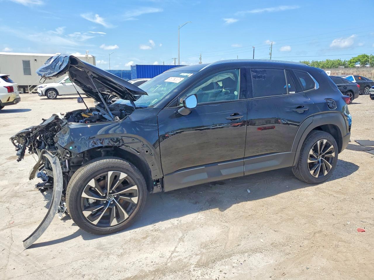 Photo of the 2026 MAZDA CX-50 PREMIUM PLUS