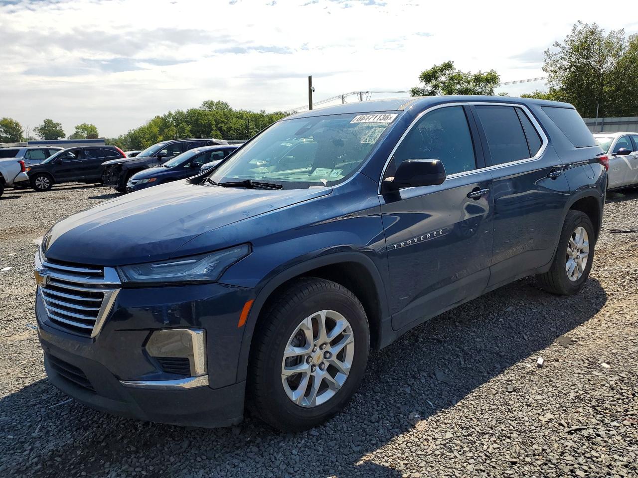 Photo of the 2022 CHEVROLET TRAVERSE LS
