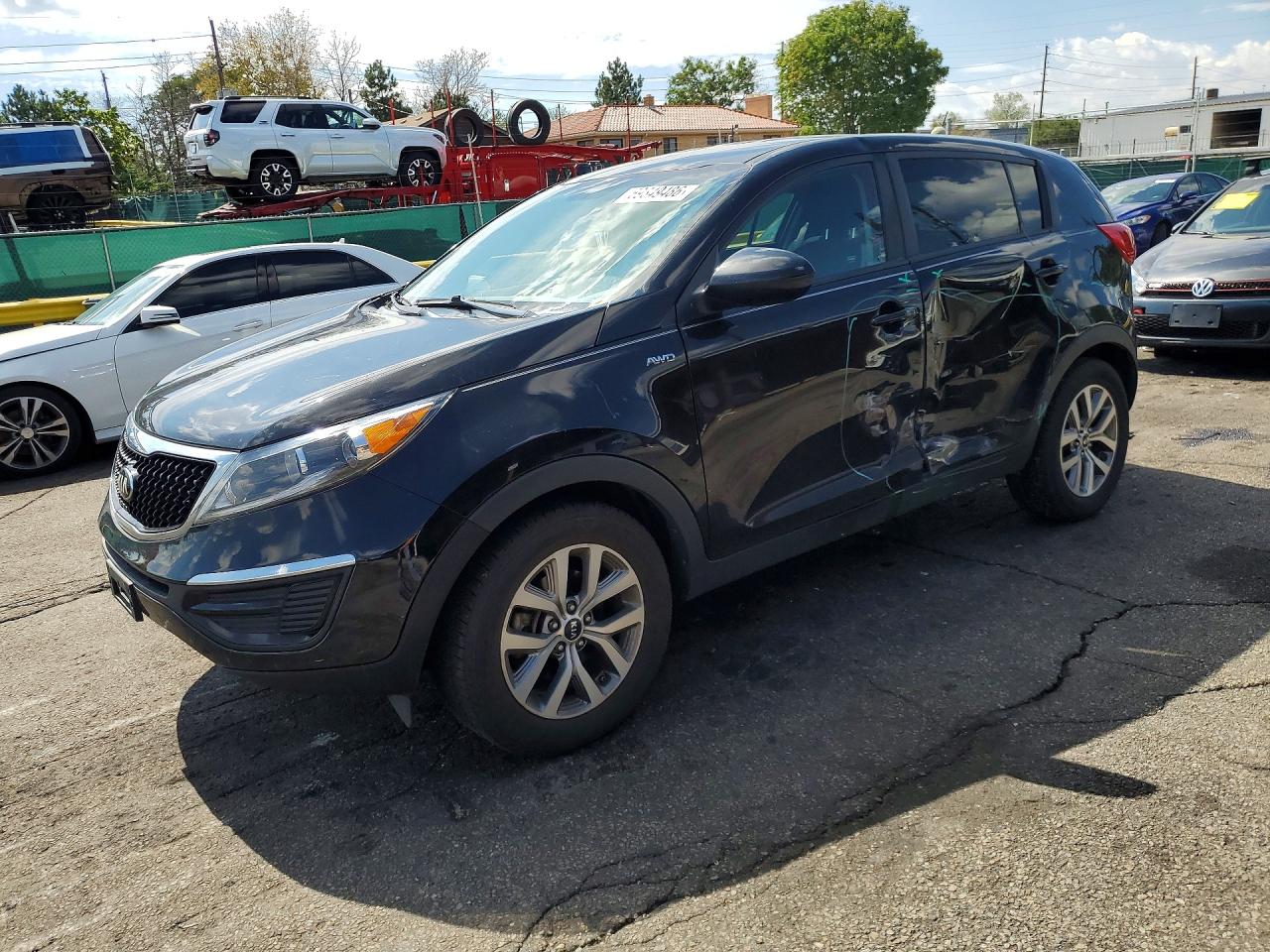 Photo of the 2016 KIA SPORTAGE LX