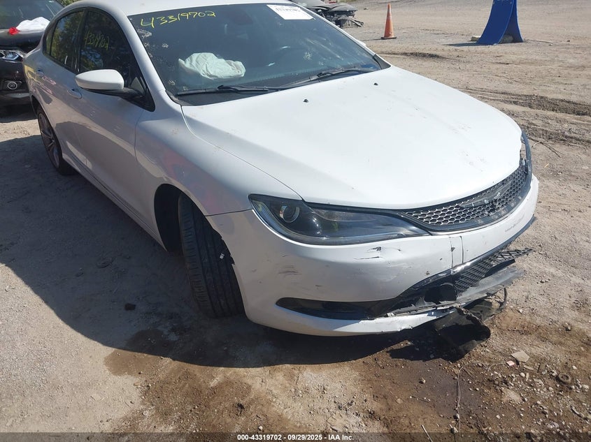 Photo of the 2015 CHRYSLER 200 S