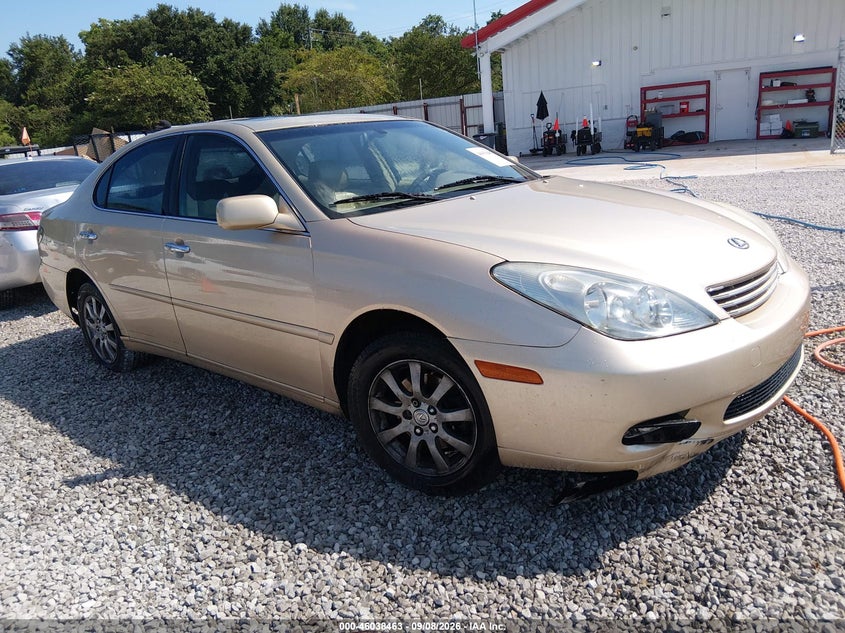 Photo of the 2004 LEXUS ES 330