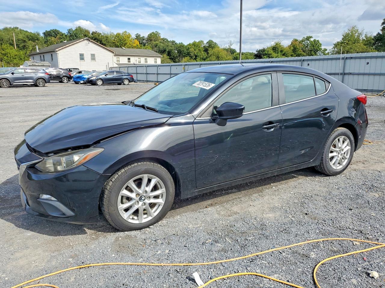 Photo of the 2014 MAZDA 3 TOURING