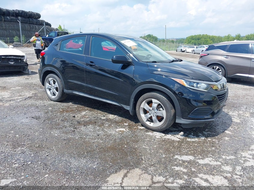 Photo of the 2020 HONDA HR-V AWD LX