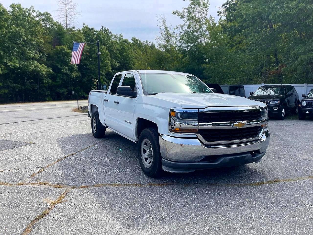 Photo of the 2017 CHEVROLET SILVERADO K1500