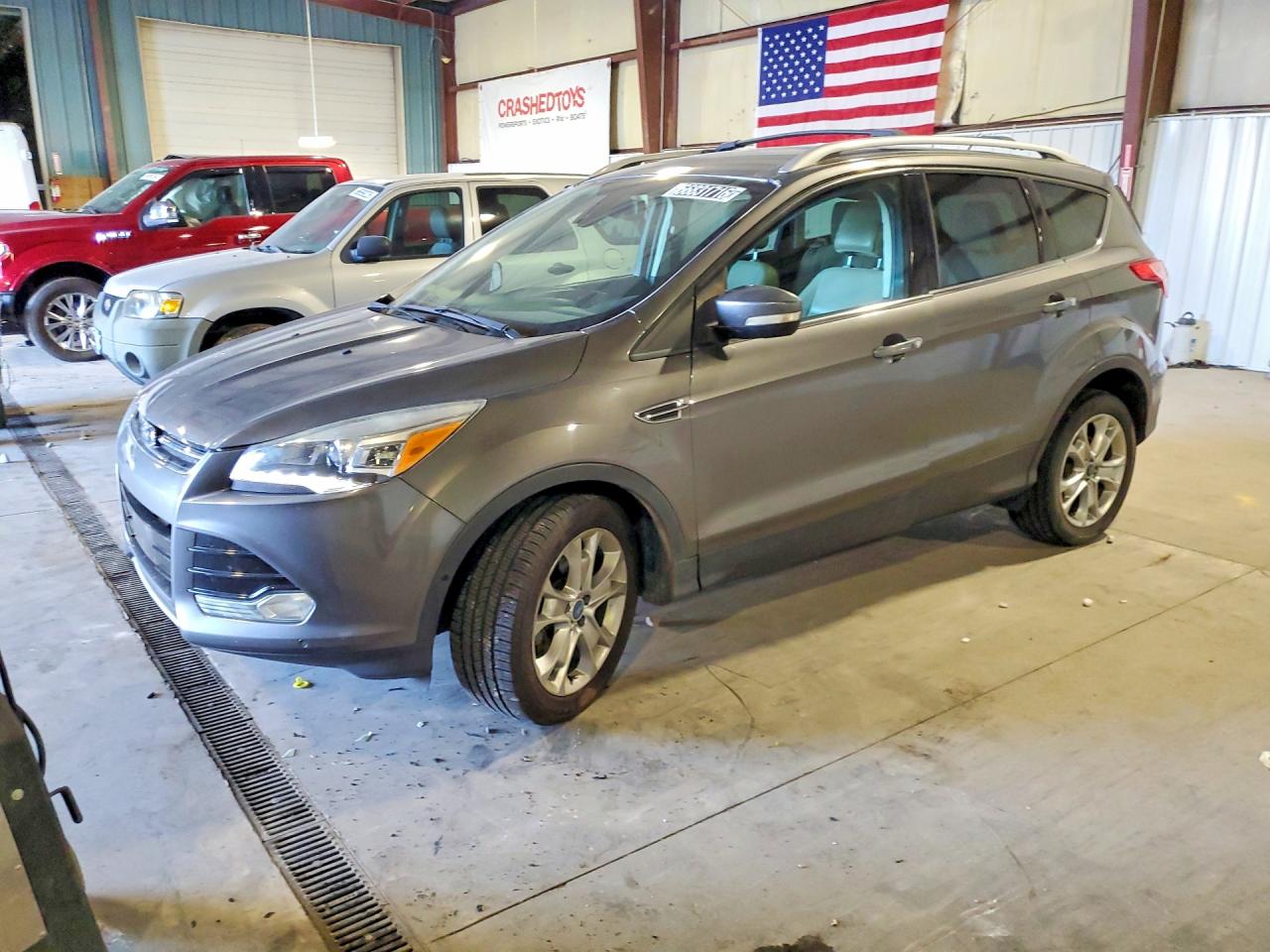 Photo of the 2014 FORD ESCAPE TITANIUM