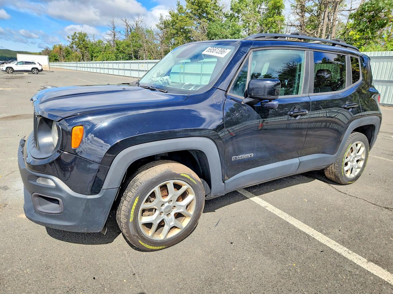 Photo of the 2015 JEEP RENEGADE LATITUDE