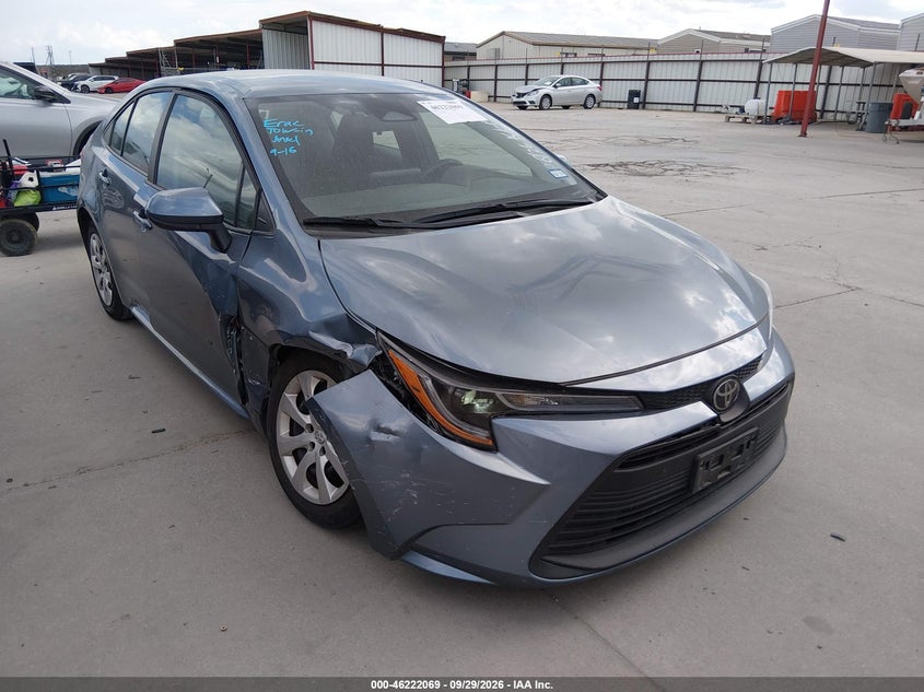 Photo of the 2025 TOYOTA COROLLA LE