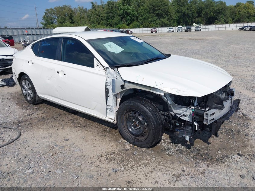 Photo of the 2025 NISSAN ALTIMA S FWD