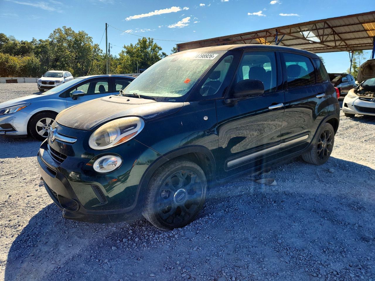 Photo of the 2015 FIAT 500L TREKKING
