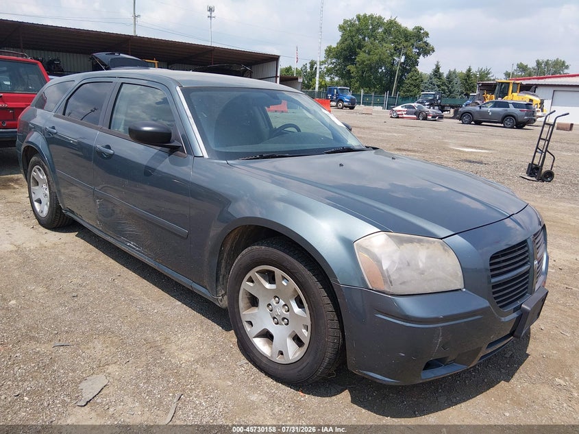 Photo of the 2006 DODGE MAGNUM