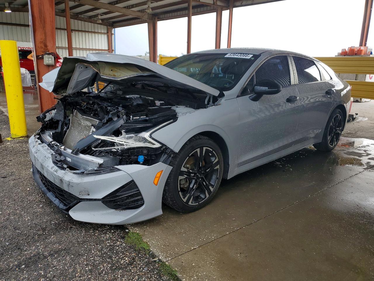 Photo of the 2023 KIA K5 GT LINE