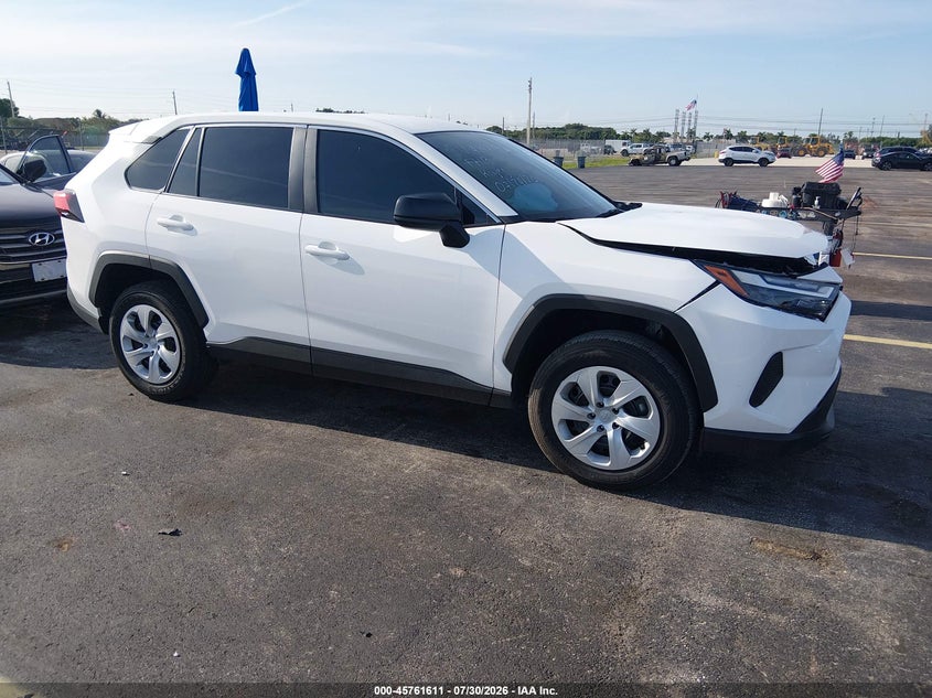 Photo of the 2025 TOYOTA RAV4 LE