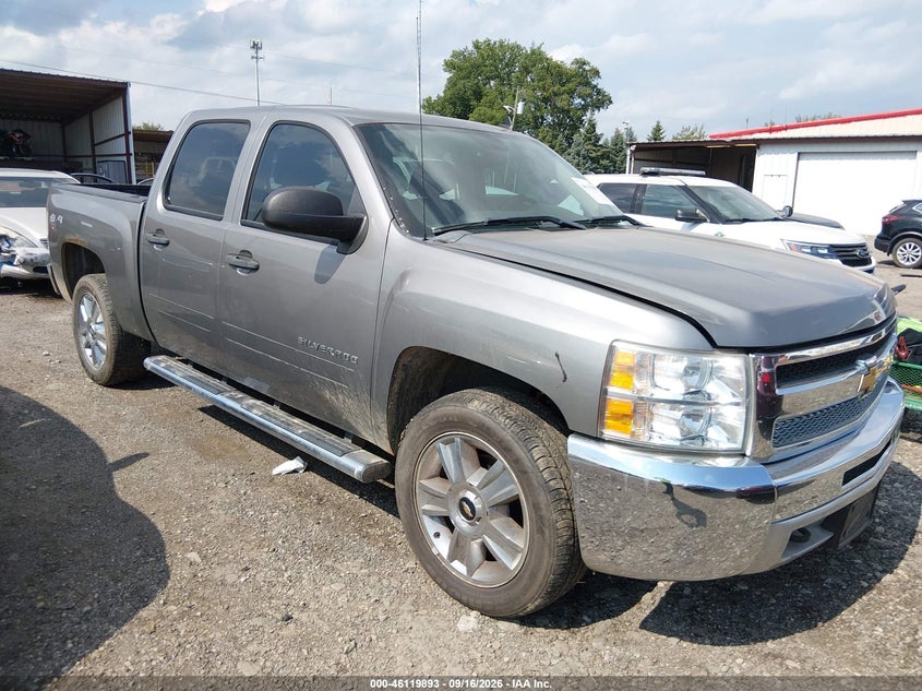 Photo of the 2013 CHEVROLET SILVERADO 1500 LT