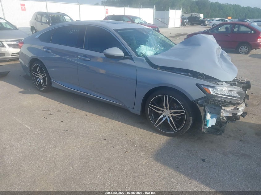 Photo of the 2022 HONDA ACCORD TOURING