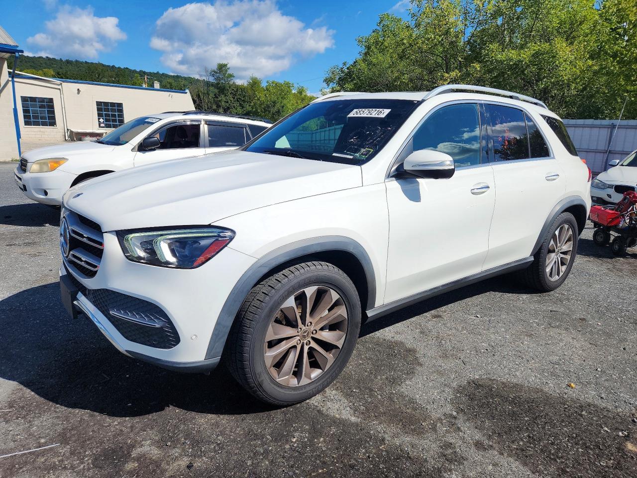 Photo of the 2021 MERCEDES-BENZ GLE 350 4MATIC
