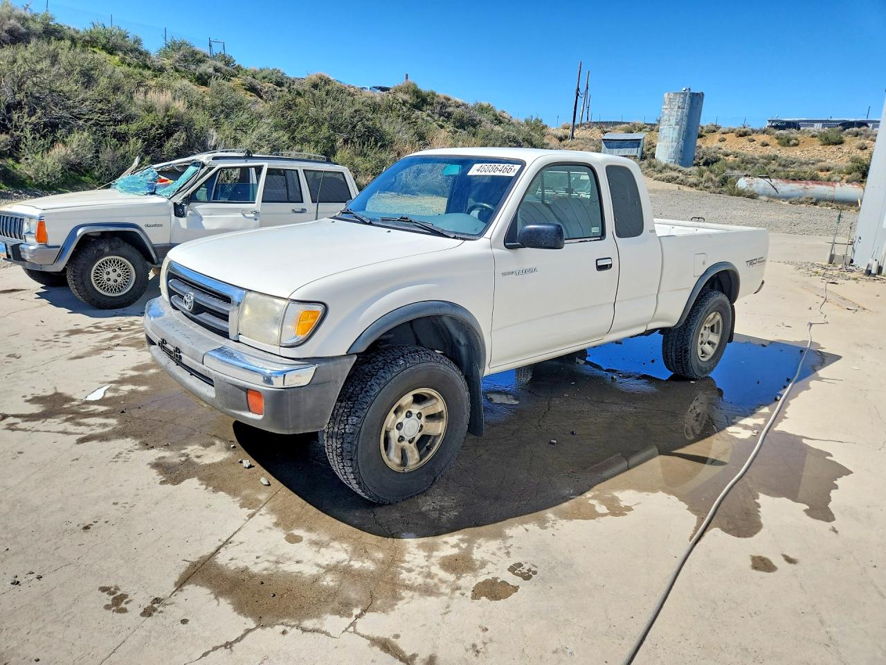 Photo of the 1999 TOYOTA TACOMA PRERUNNER V6