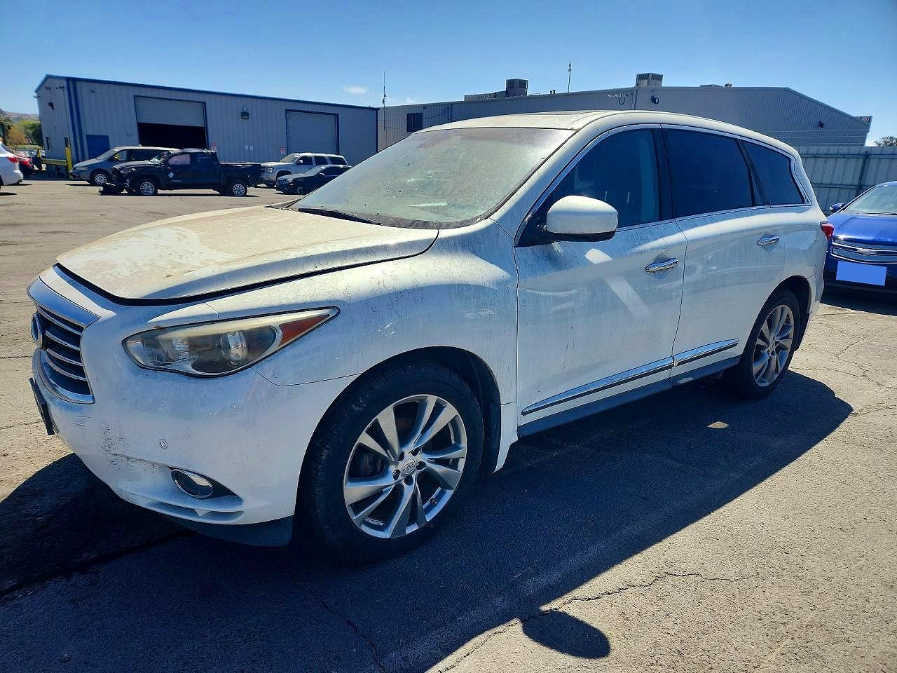 Photo of the 2013 INFINITI JX35 BASE