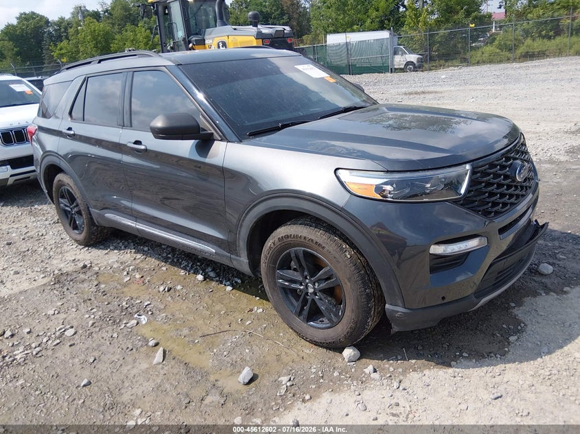 Photo of the 2020 FORD EXPLORER XLT