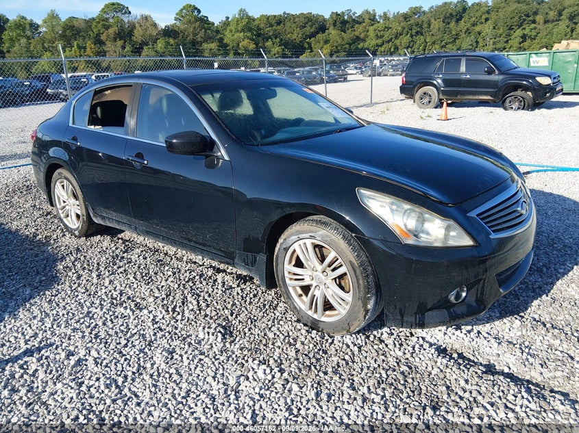 Photo of the 2012 INFINITI G25 JOURNEY