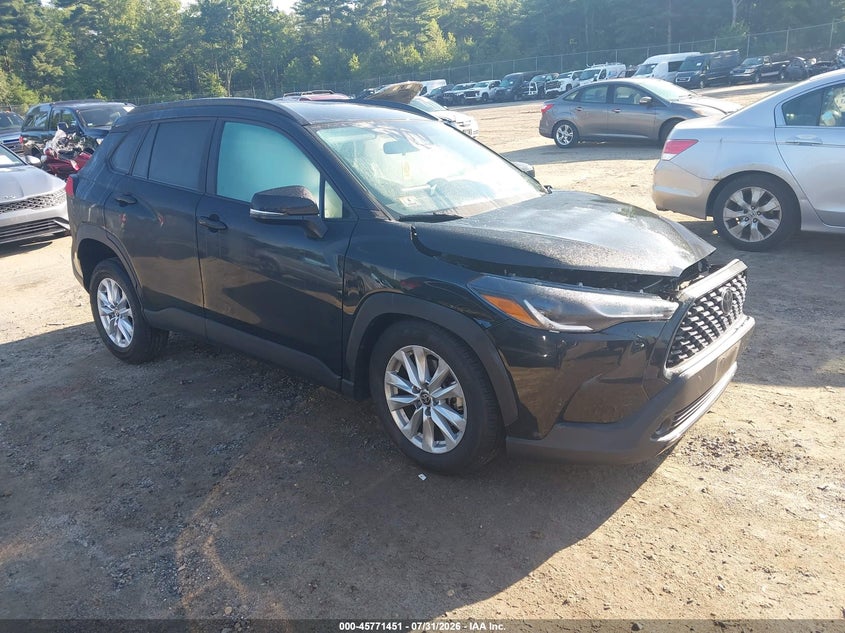 Photo of the 2023 TOYOTA COROLLA CROSS LE
