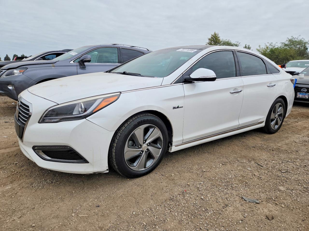 Photo of the 2016 HYUNDAI SONATA HYBRID LIMITED