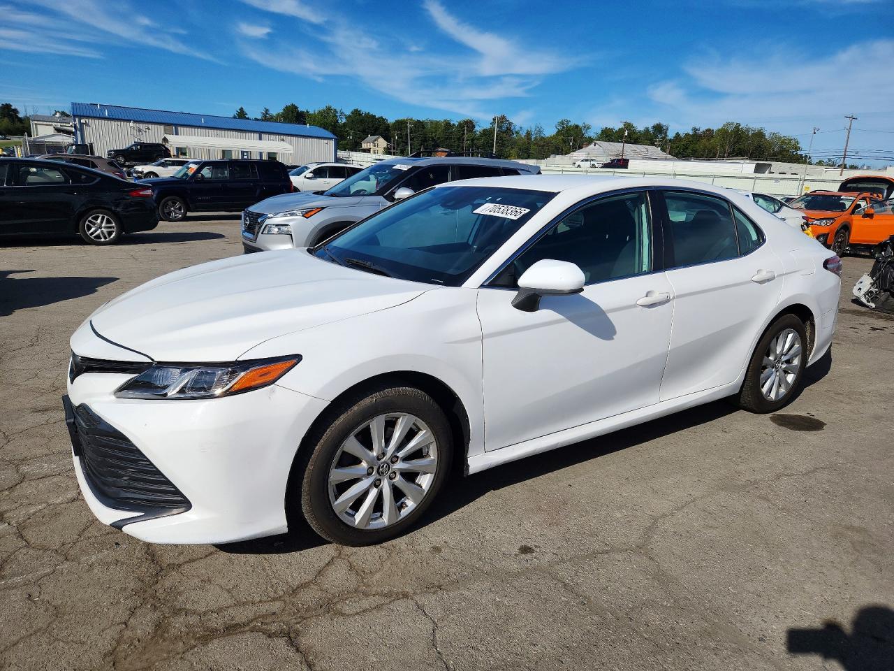 Photo of the 2019 TOYOTA CAMRY LE