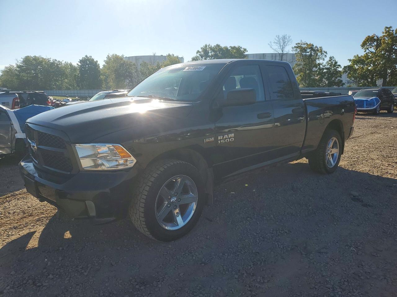 Photo of the 2016 RAM 1500 ST