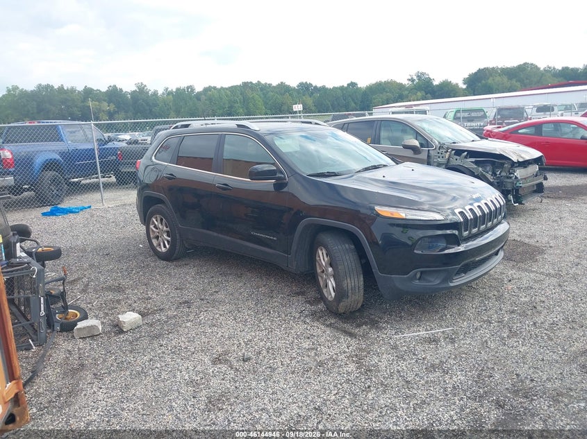 Photo of the 2017 JEEP CHEROKEE LATITUDE 4X4