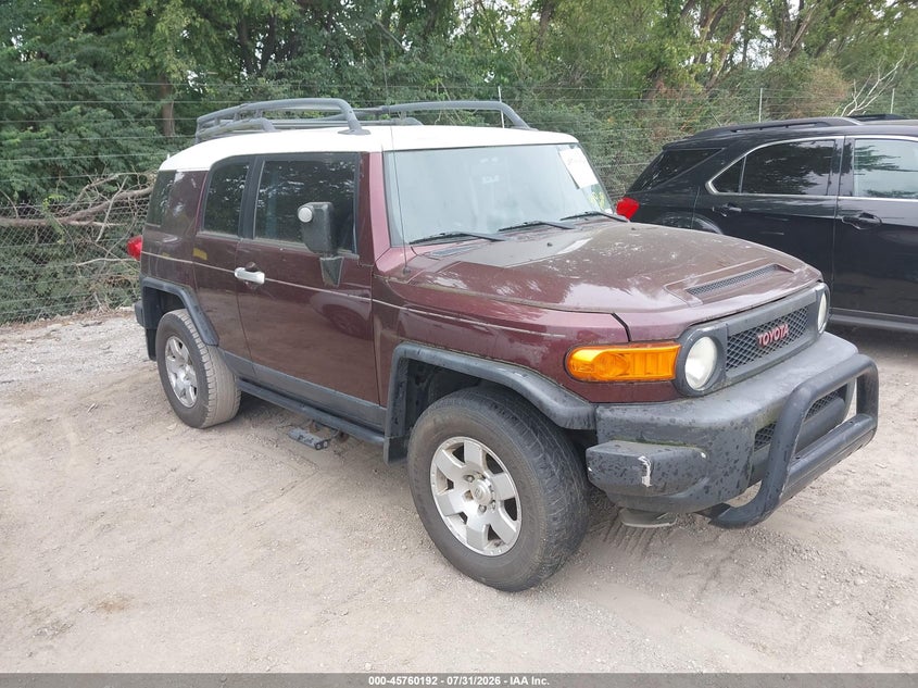 Photo of the 2007 TOYOTA FJ CRUISER