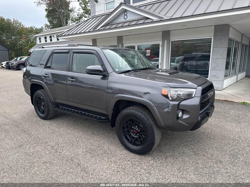Photo of the 2016 TOYOTA 4RUNNER TRD PRO