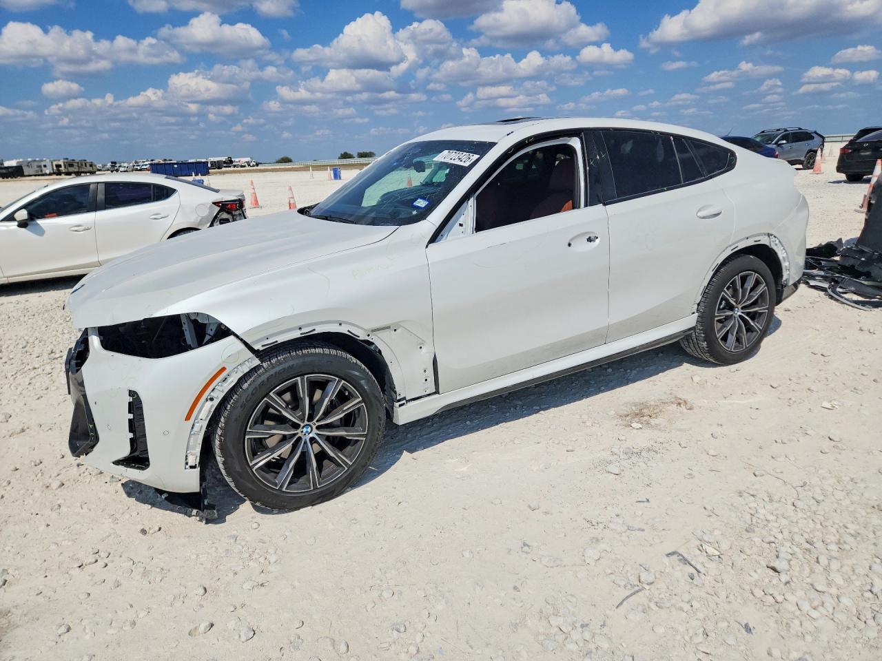 Photo of the 2026 BMW X6 XDRIVE40I