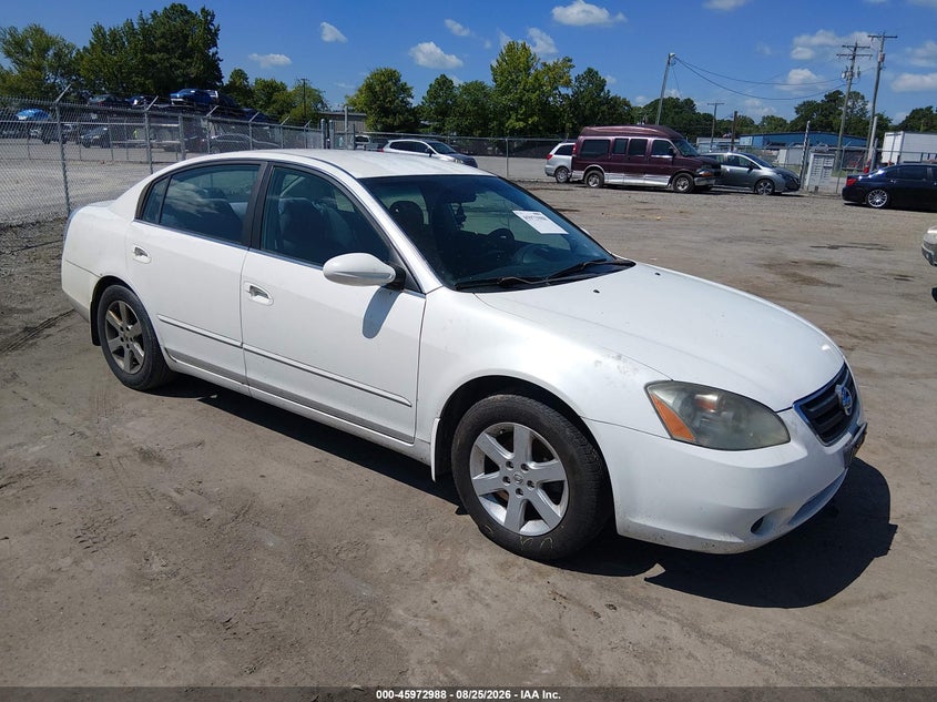 Photo of the 2002 NISSAN ALTIMA 2.5 S