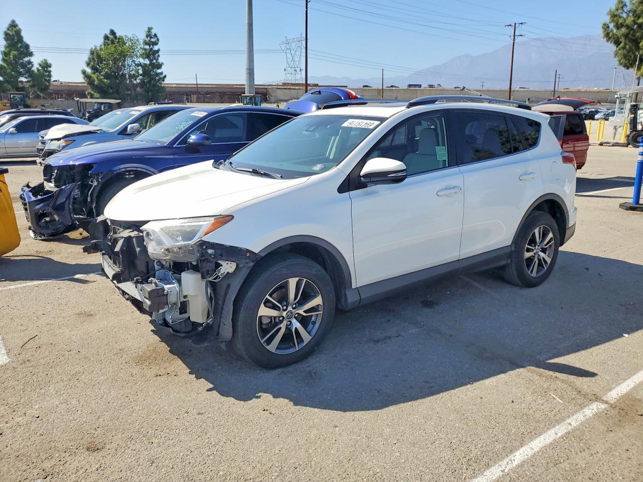 Photo of the 2017 TOYOTA RAV4 XLE