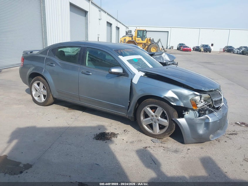 Photo of the 2008 DODGE AVENGER R/T