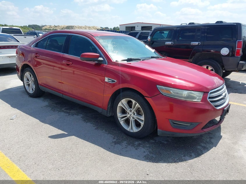 Photo of the 2013 FORD TAURUS SEL