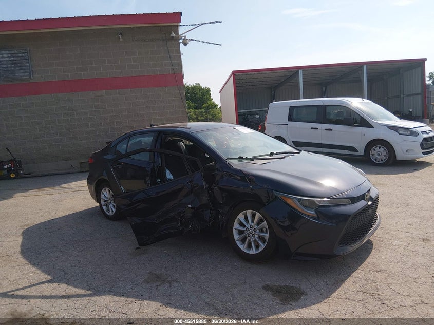 Photo of the 2020 TOYOTA COROLLA LE