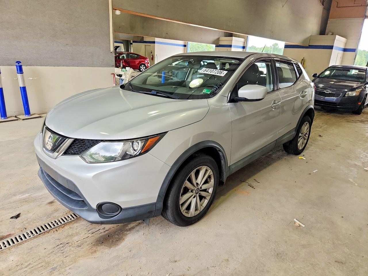 Photo of the 2019 NISSAN ROGUE SPORT S