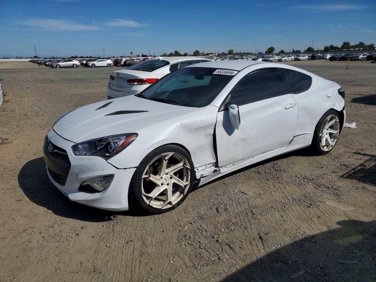 Photo of the 2014 HYUNDAI GENESIS COUPE 2.0T