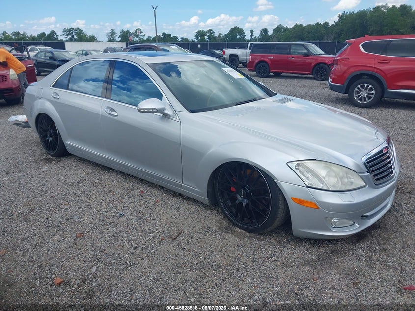 Photo of the 2009 MERCEDES-BENZ S 550 4MATIC