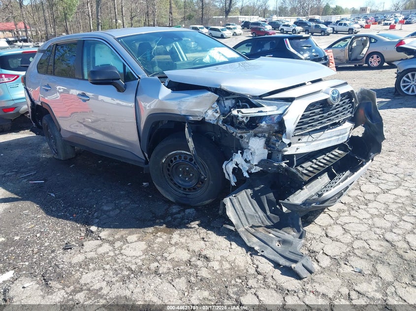 Photo of the 2024 TOYOTA RAV4 LE