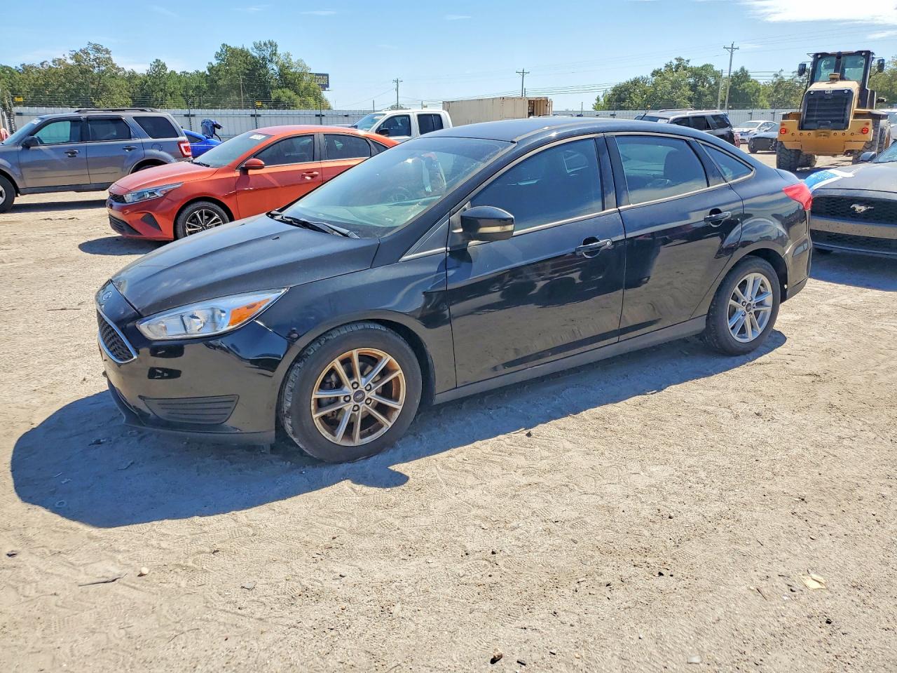 Photo of the 2017 FORD FOCUS SE
