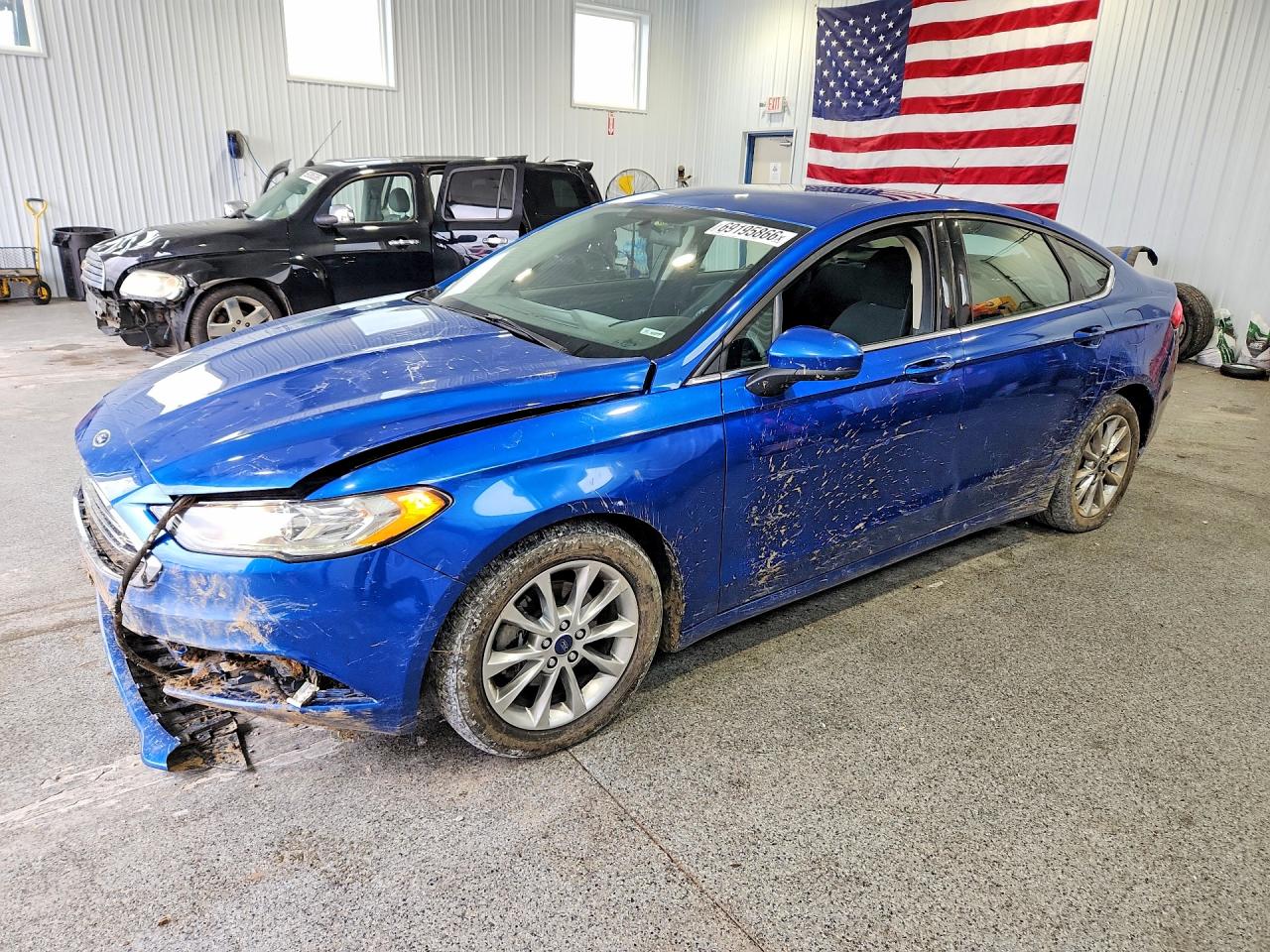 Photo of the 2017 FORD FUSION SE