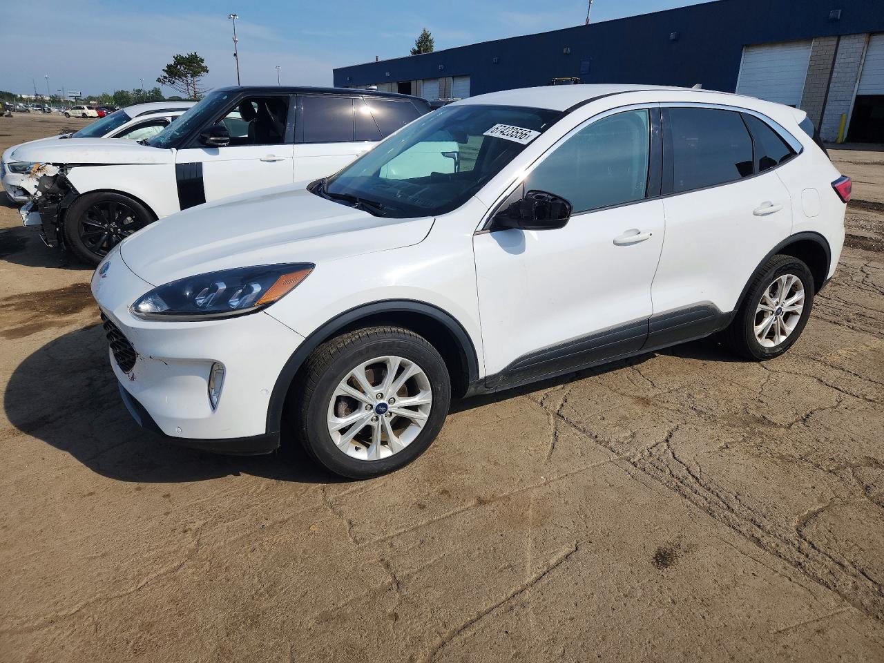 Photo of the 2022 FORD ESCAPE SEL