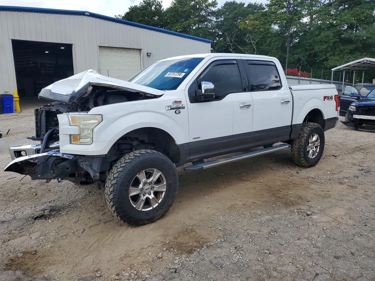 Photo of the 2016 FORD F150 SUPERCREW