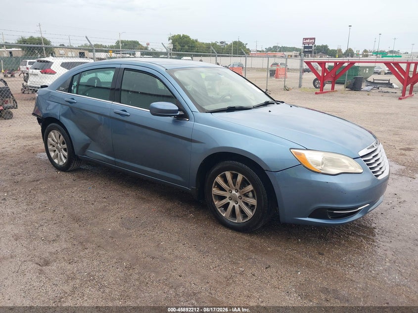 Photo of the 2011 CHRYSLER 200 TOURING